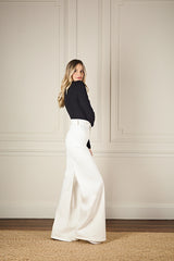 Joan High waisted 70s Flare Jean-Milk