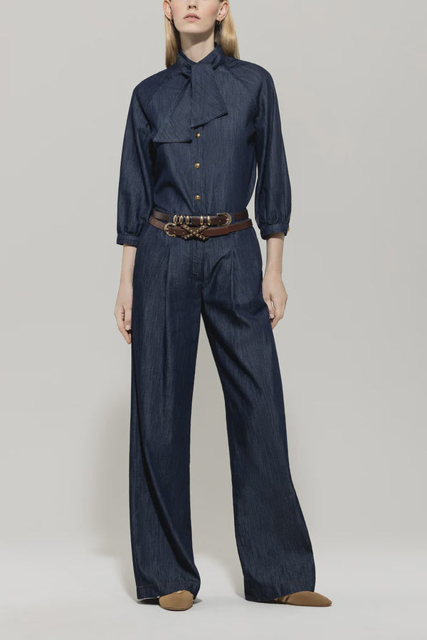 Lightweight Wide Leg Jeans