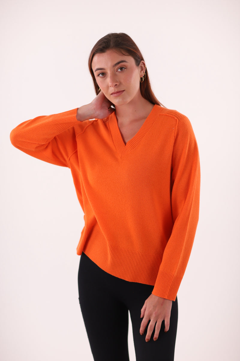 MCK25B07H-W0064-V Neck jumper